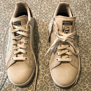Suede men’s adidas Stan Smith’s